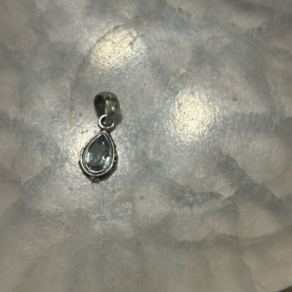 Blue topaz sterling silver pendant